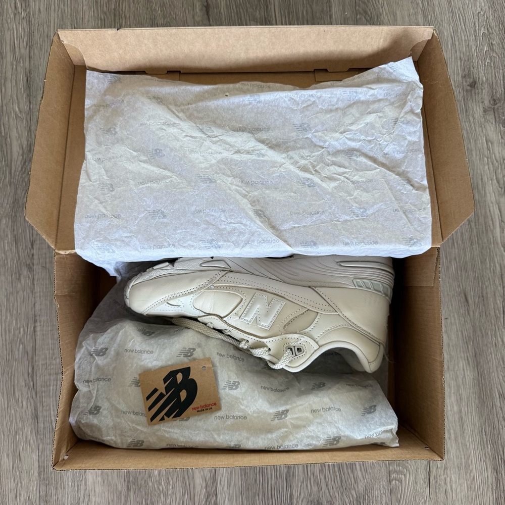 New Balance NBW9910W Sneakers